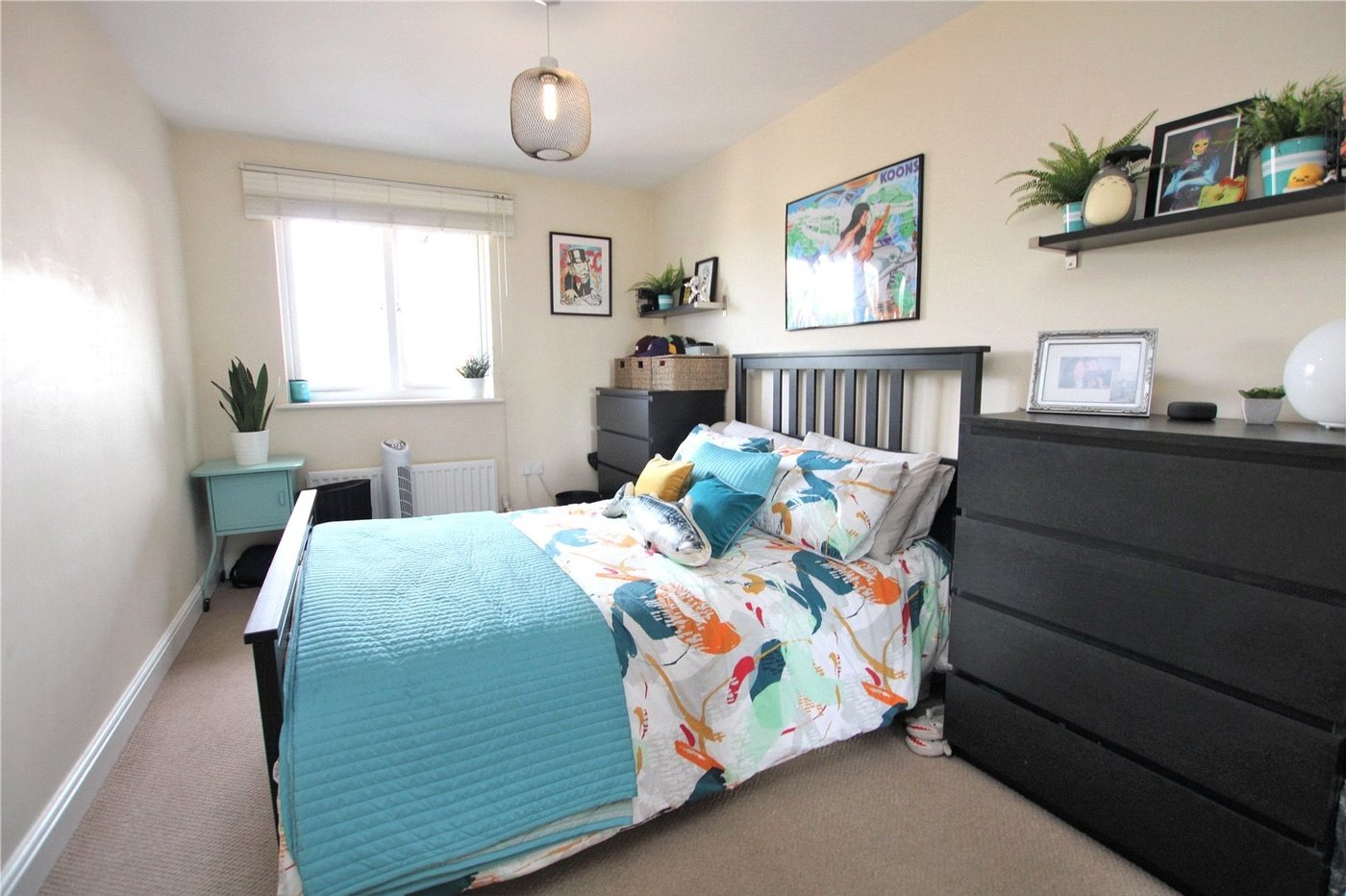 2 bedroom property for sale in New Eltham | Robinson Jackson