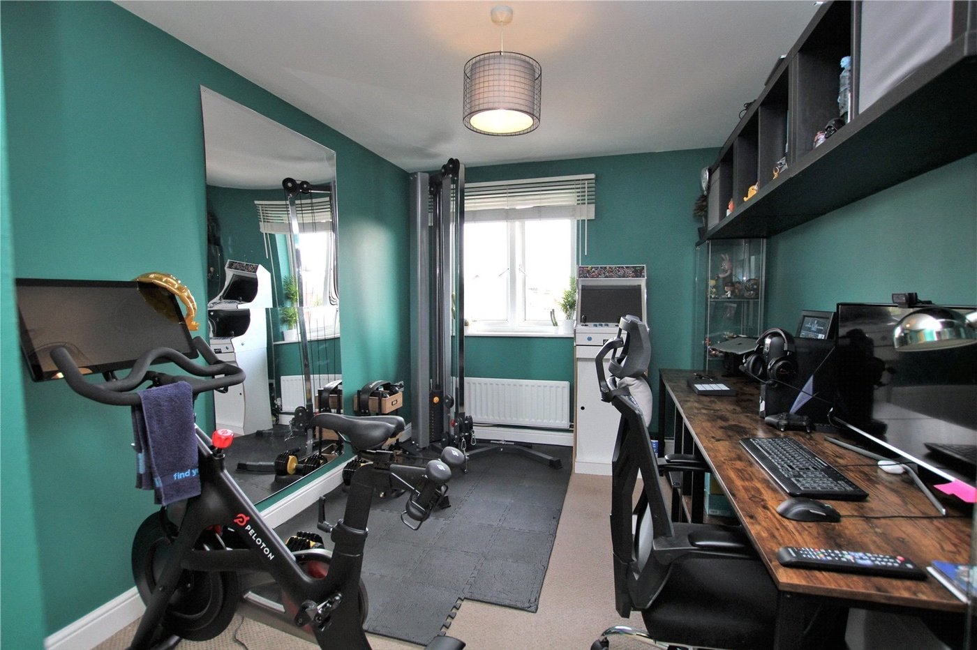 2 bedroom property for sale in New Eltham | Robinson Jackson