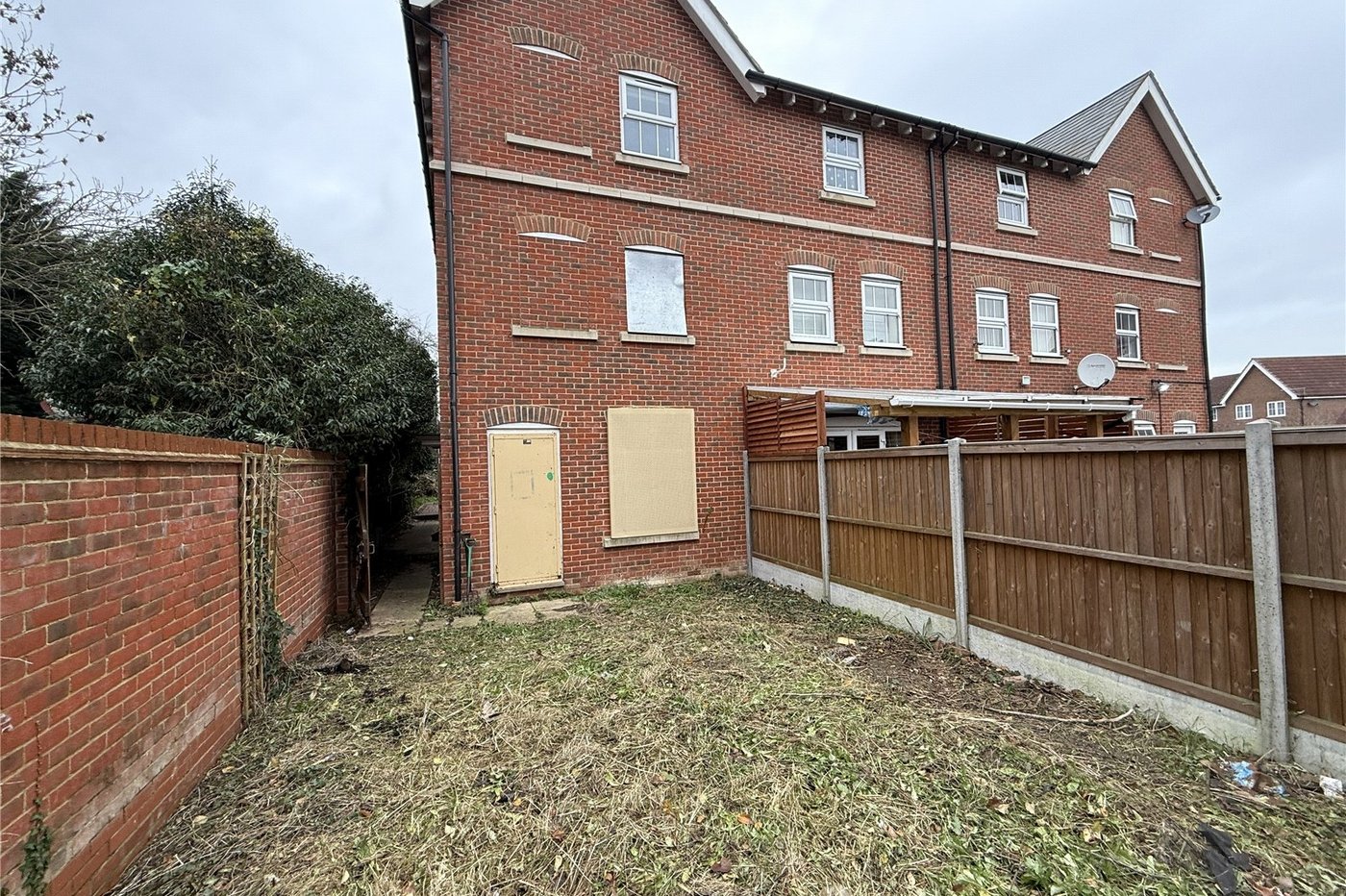 3 bedroom property for sale in Sittingbourne | Robinson Michael & Jackson