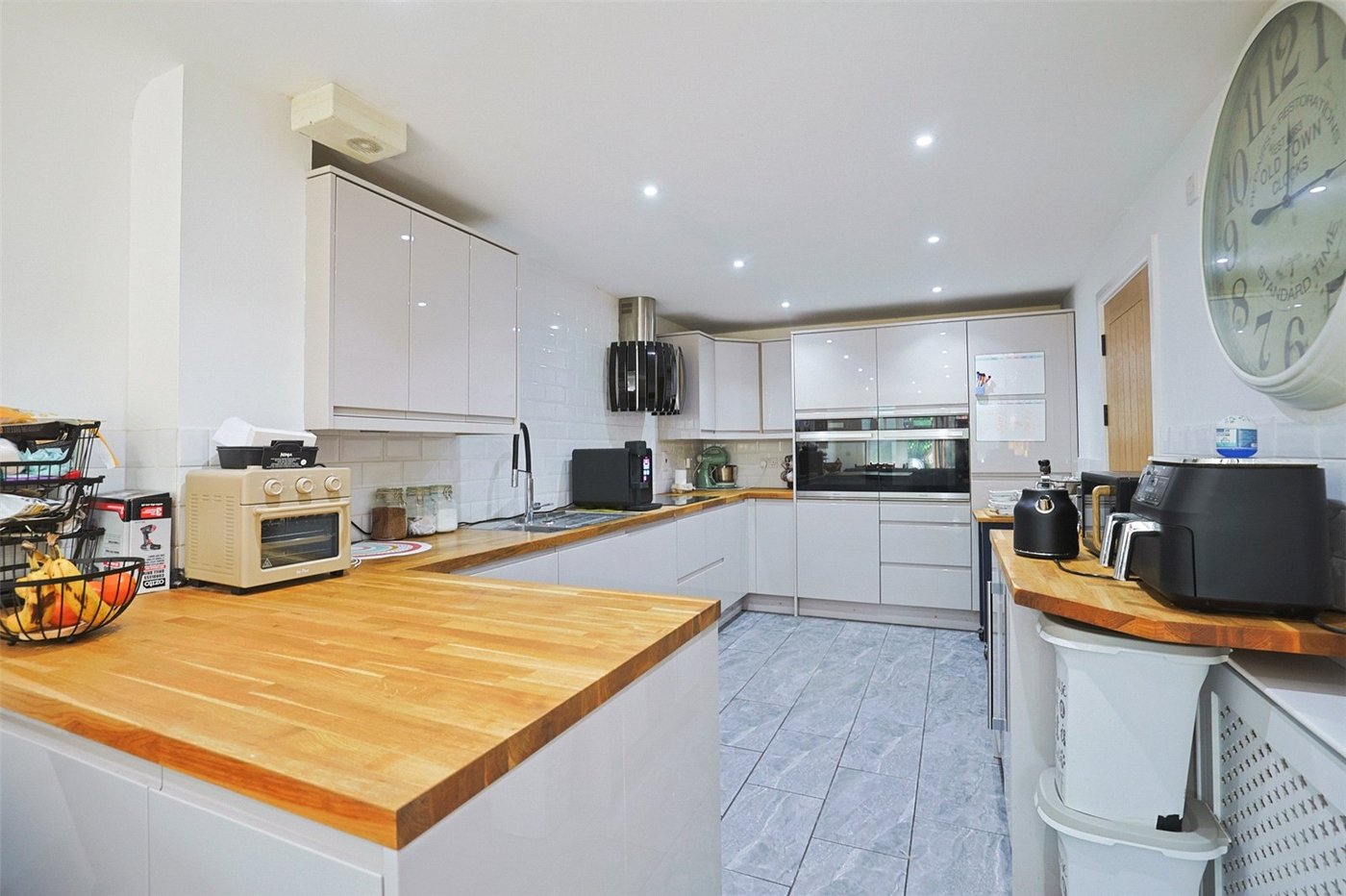 4 bedroom house for sale in Sittingbourne | Robinson Michael & Jackson