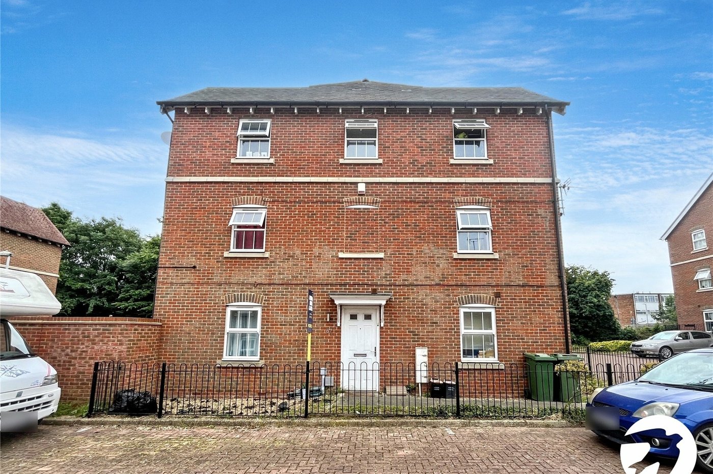 4 bedroom property for sale in Sittingbourne | Robinson Michael & Jackson