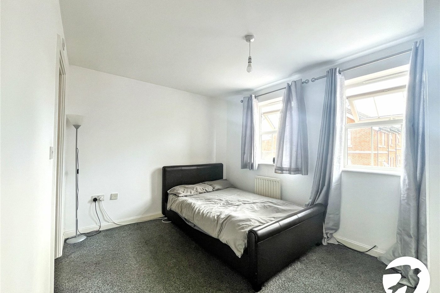 4 bedroom property for sale in Sittingbourne | Robinson Michael & Jackson