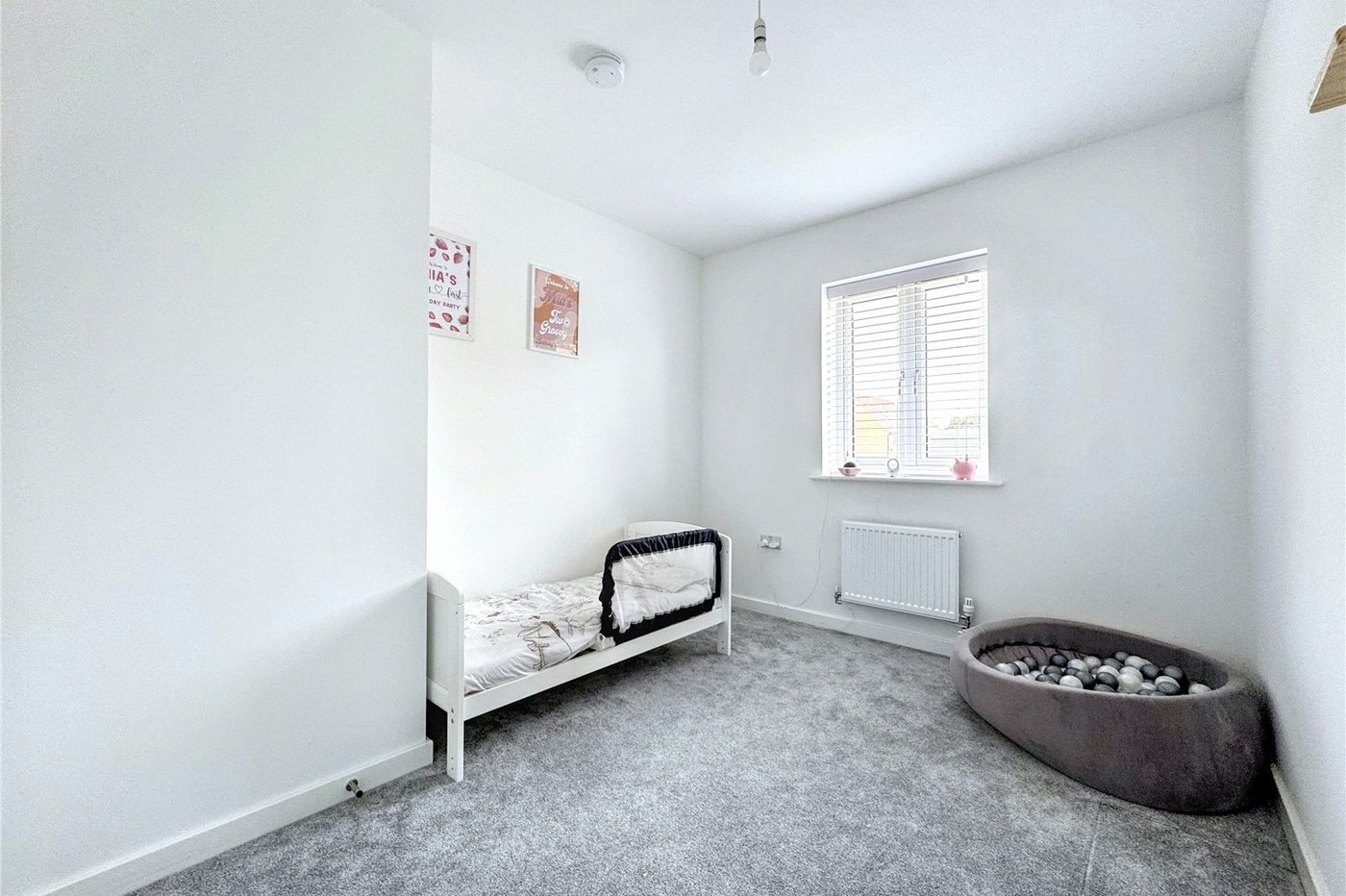 3 bedroom house for sale in Rainham | Robinson Michael & Jackson