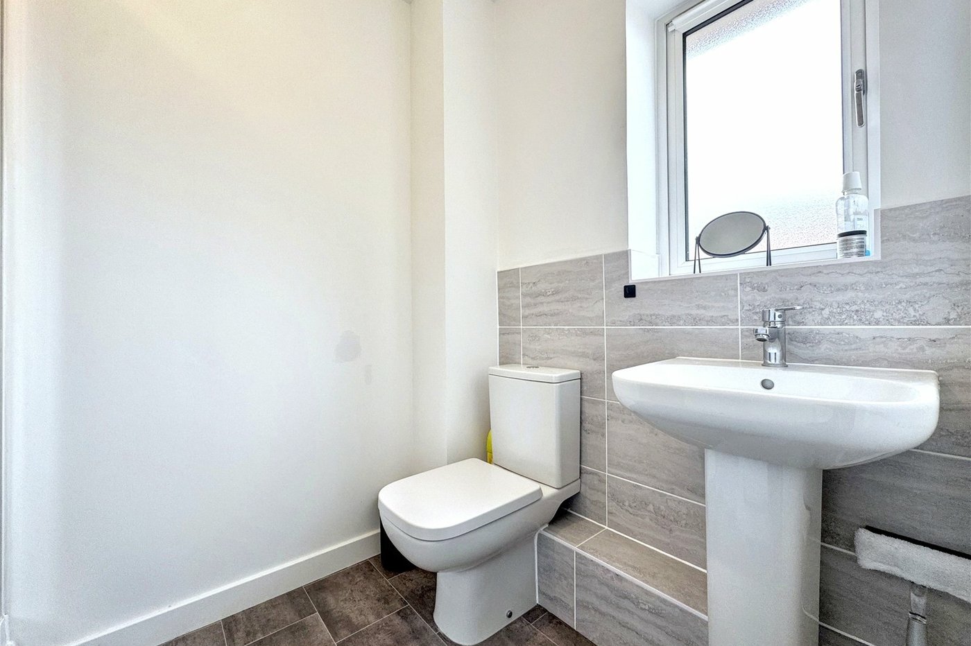 3 bedroom house for sale in Rainham | Robinson Michael & Jackson