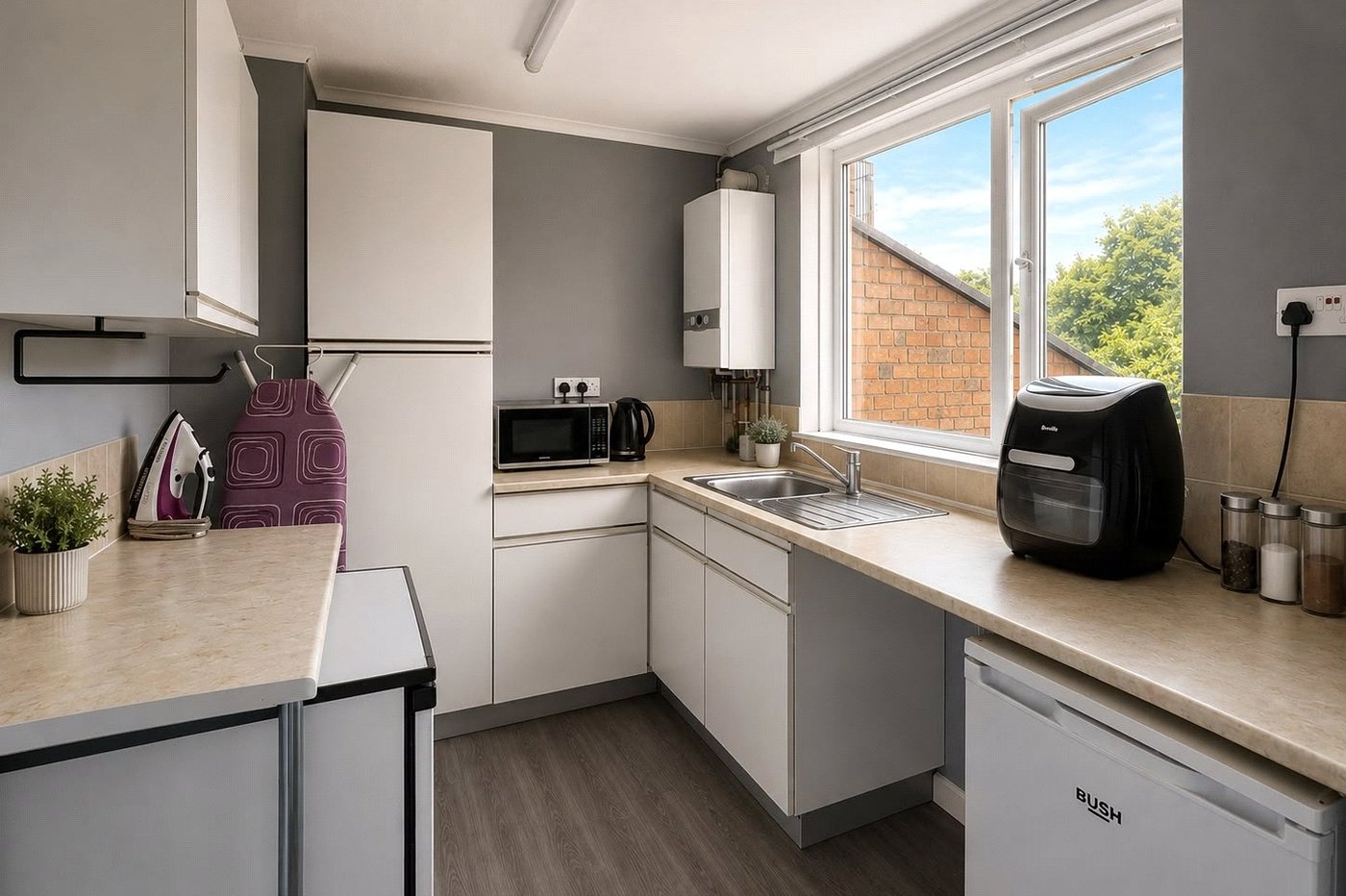 1 bedroom property for sale in Northfleet | Robinson Michael & Jackson