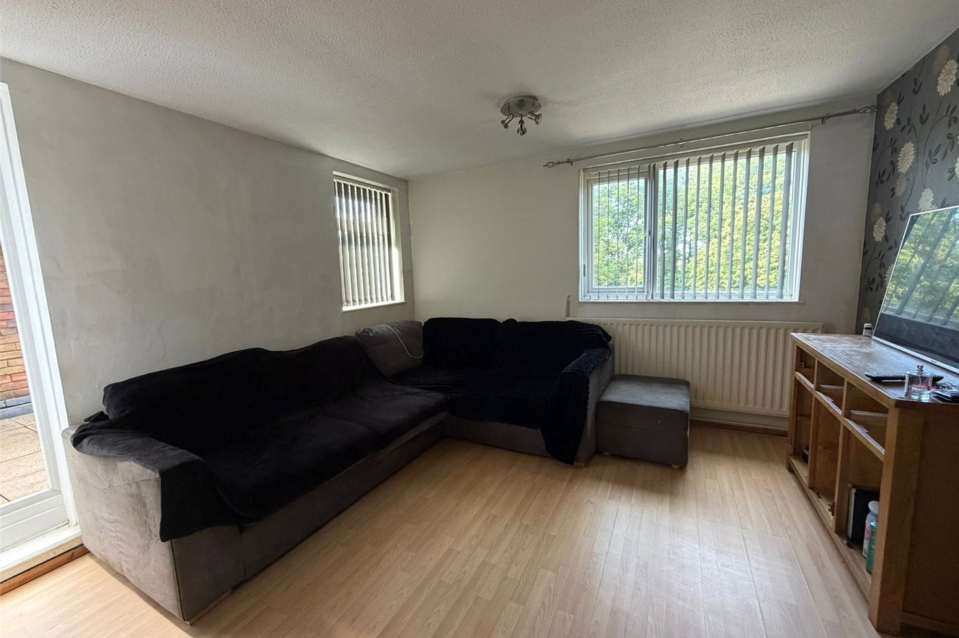 1 bedroom property for sale in Northfleet | Robinson Michael & Jackson