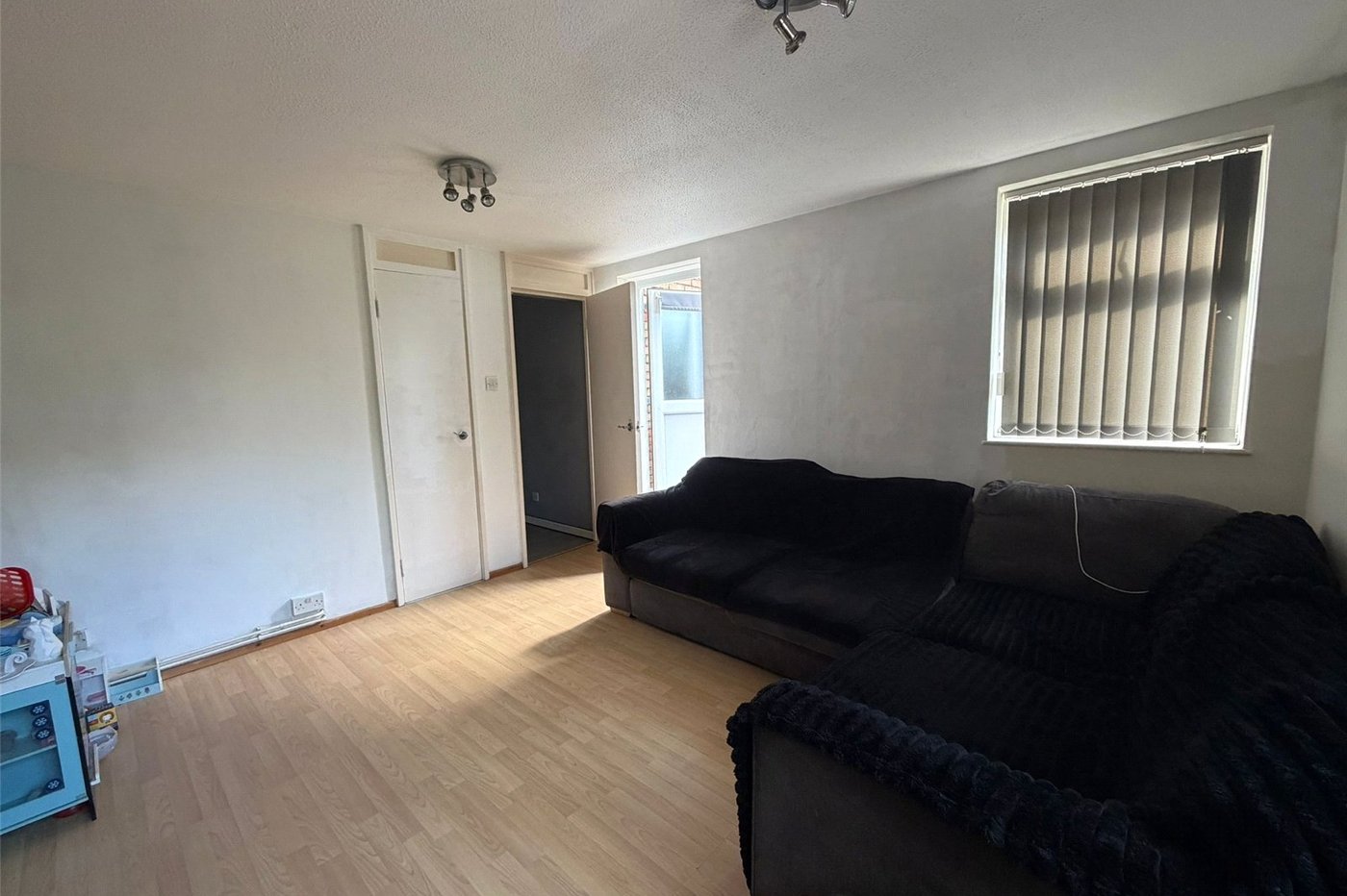 1 bedroom property for sale in Northfleet | Robinson Michael & Jackson