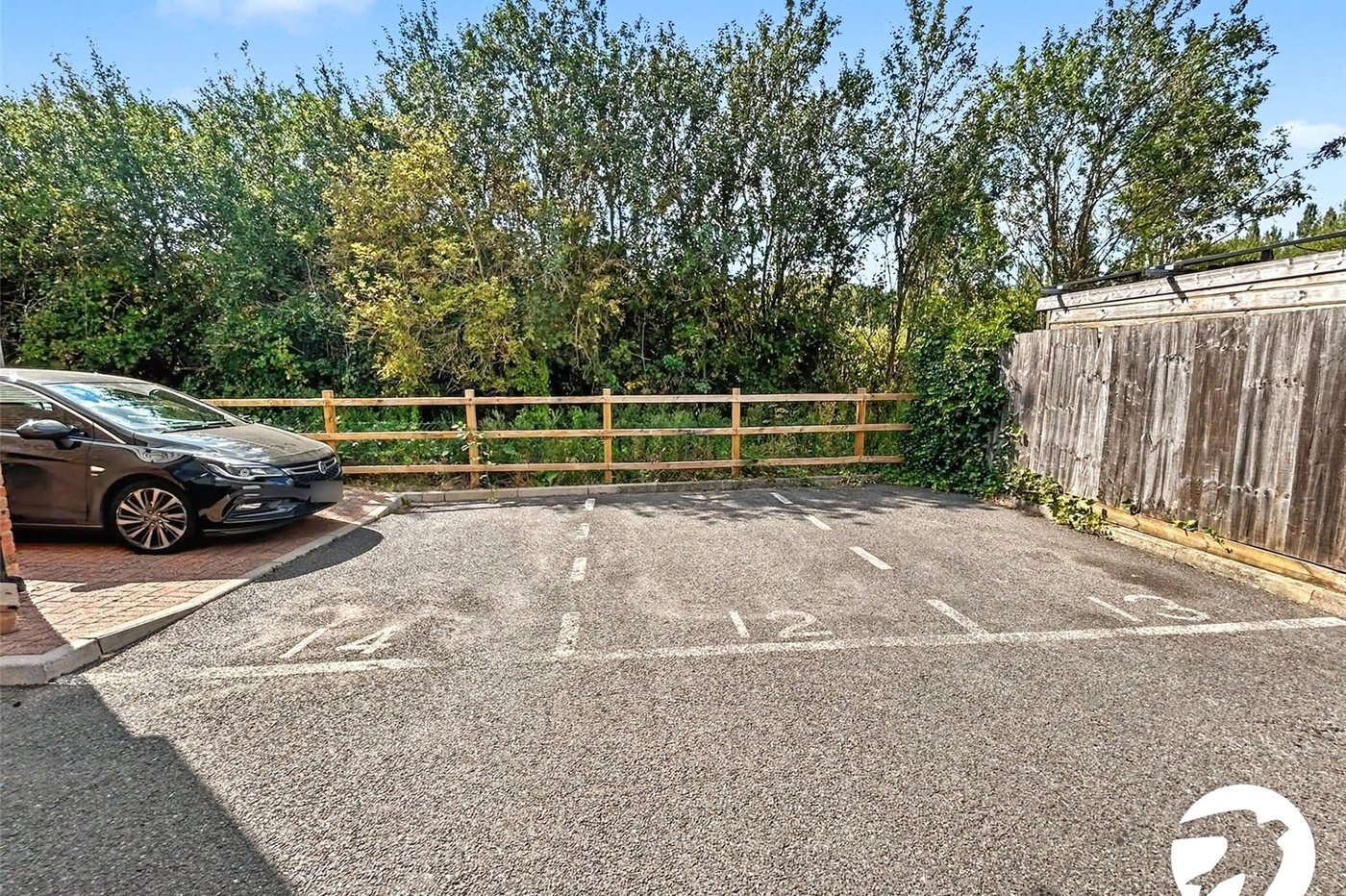 4 bedroom property for sale in Bearsted | Robinson Michael & Jackson