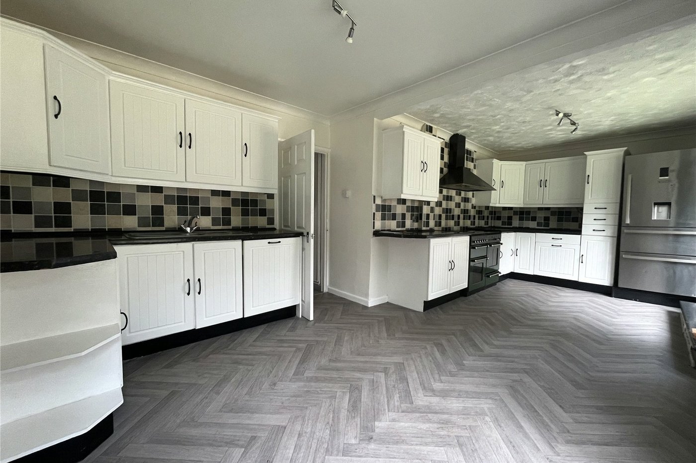 3 bedroom house for sale in Wayfield | Robinson Michael & Jackson