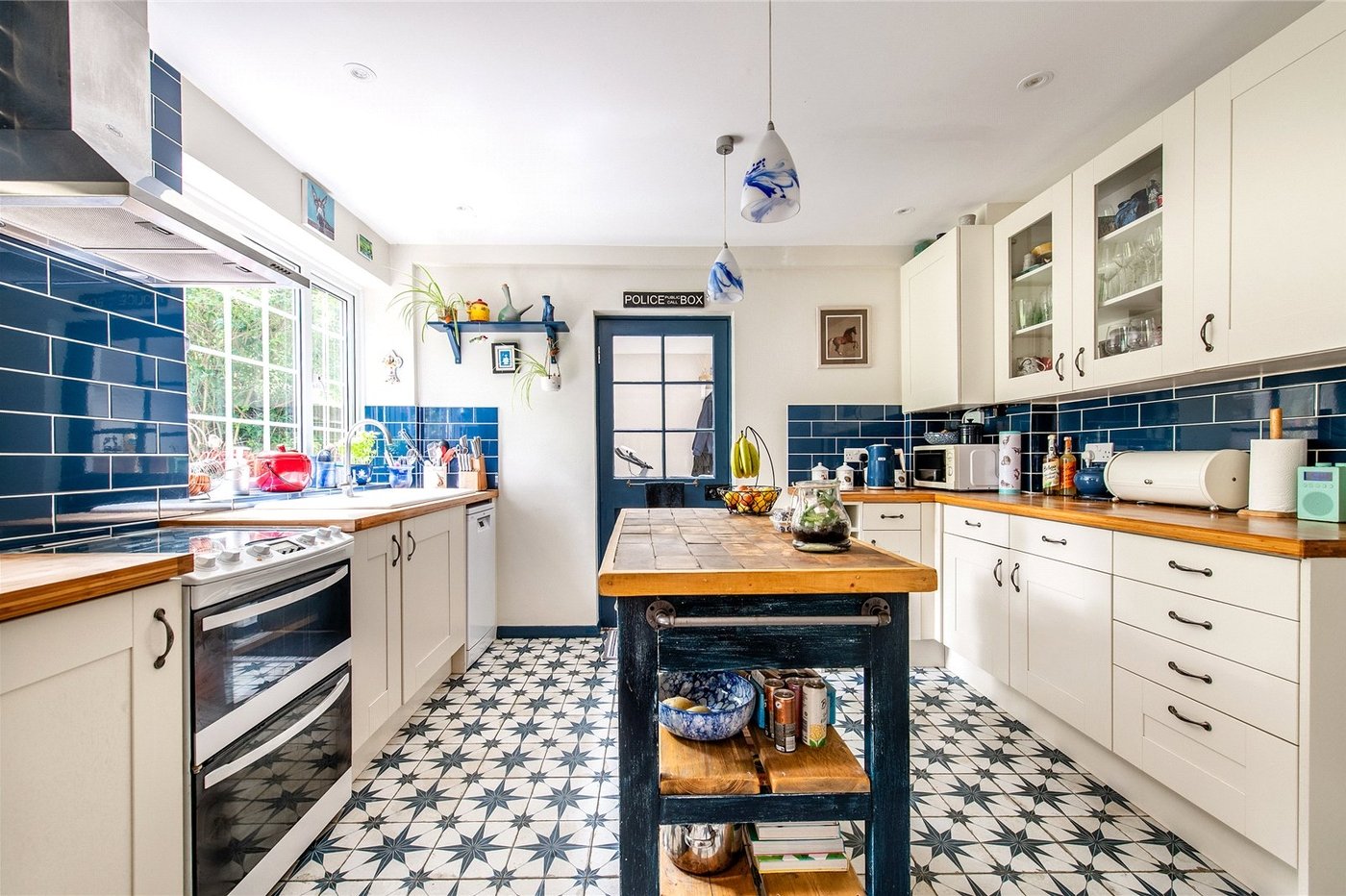 3 bedroom house for sale in Wayfield | Robinson Michael & Jackson