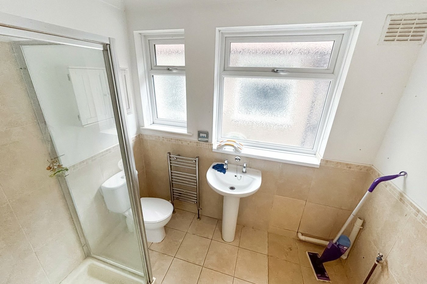 3 bedroom bungalow for sale in Bexley | Robinson Jackson