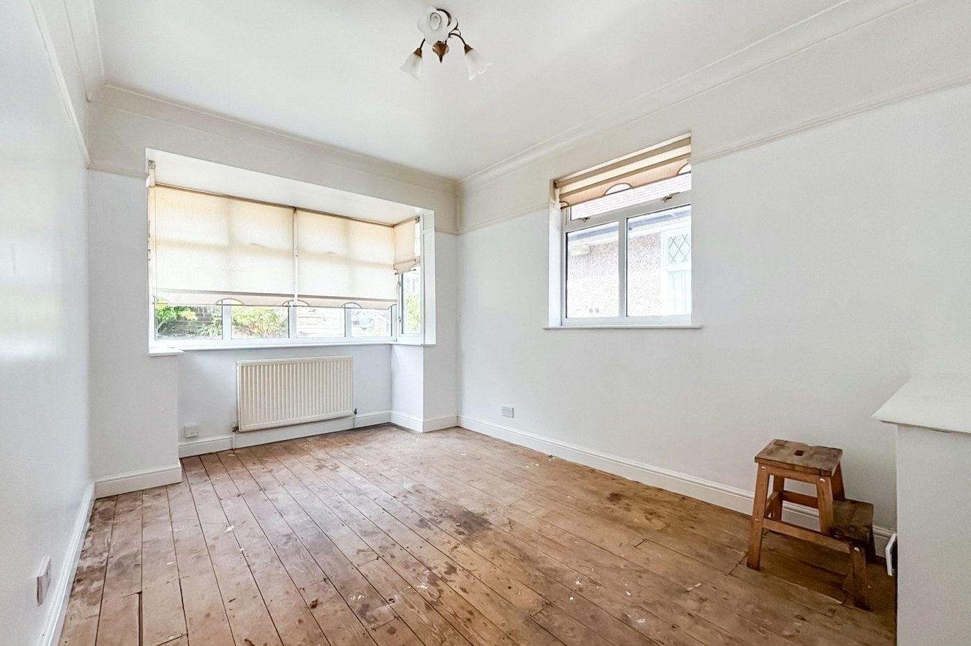 3 bedroom bungalow for sale in Bexley | Robinson Jackson