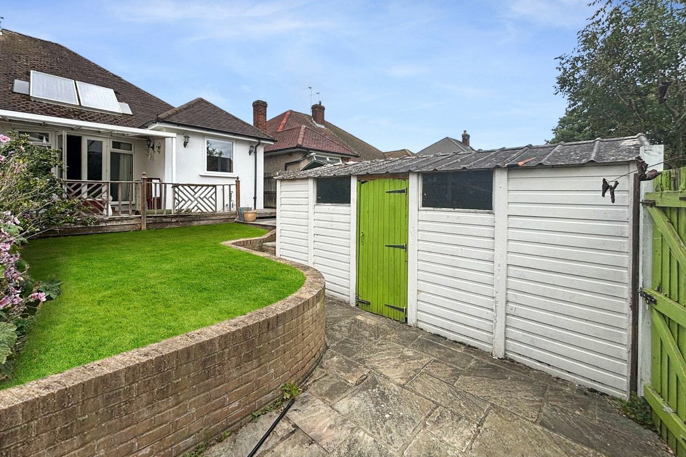 3 bedroom bungalow for sale in Bexley | Robinson Jackson