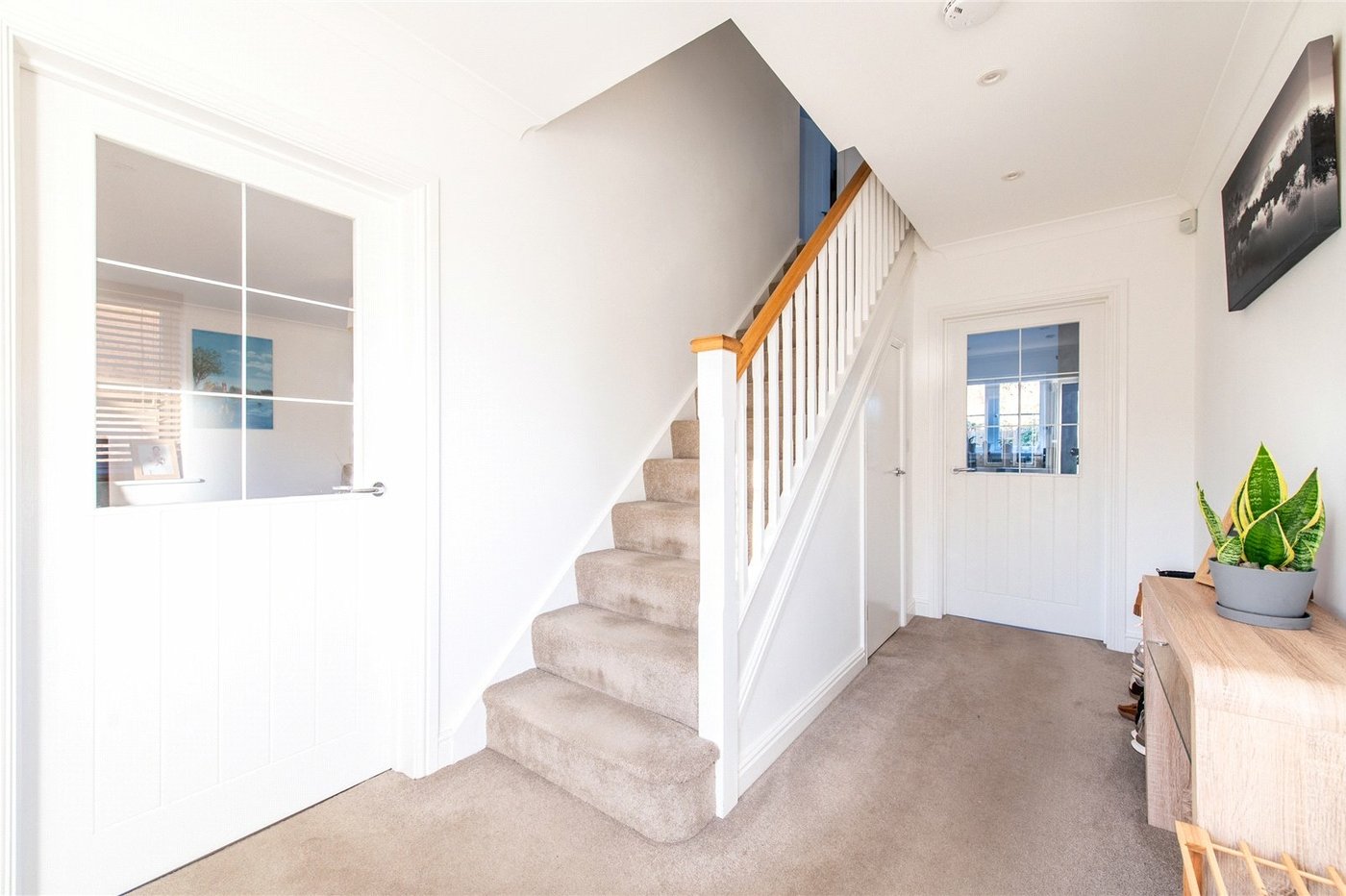 4 bedroom house for sale in Newington | Robinson Michael & Jackson