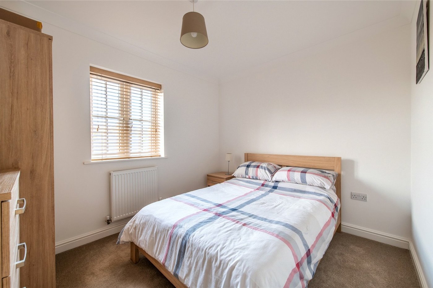 4 bedroom house for sale in Newington | Robinson Michael & Jackson