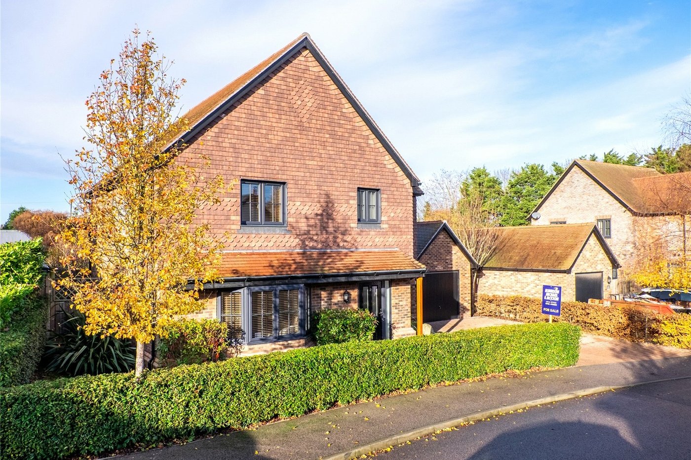 4 bedroom house for sale in Newington | Robinson Michael & Jackson