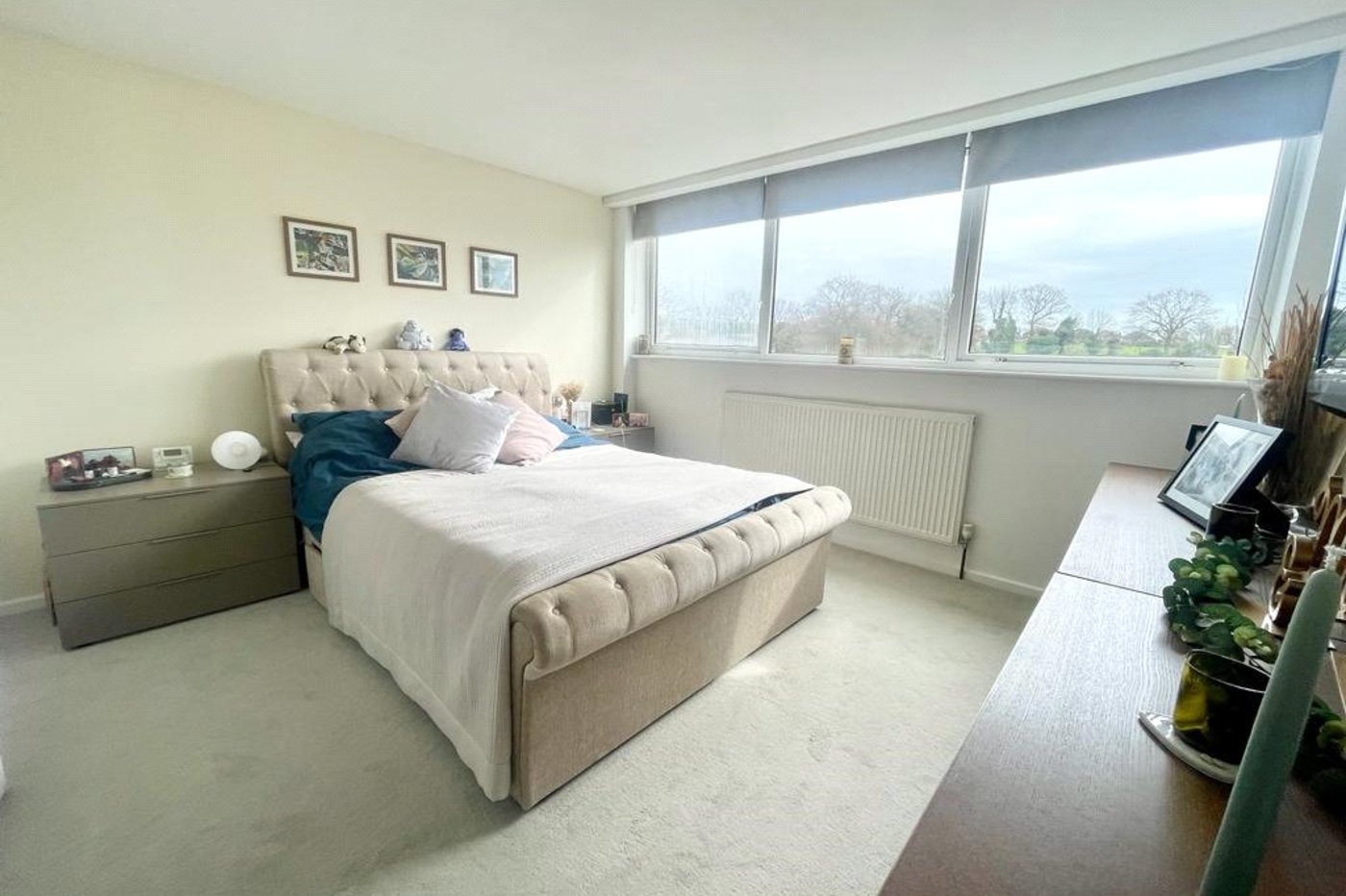 2 bedroom property for sale in Green Street Green | Robinson Jackson