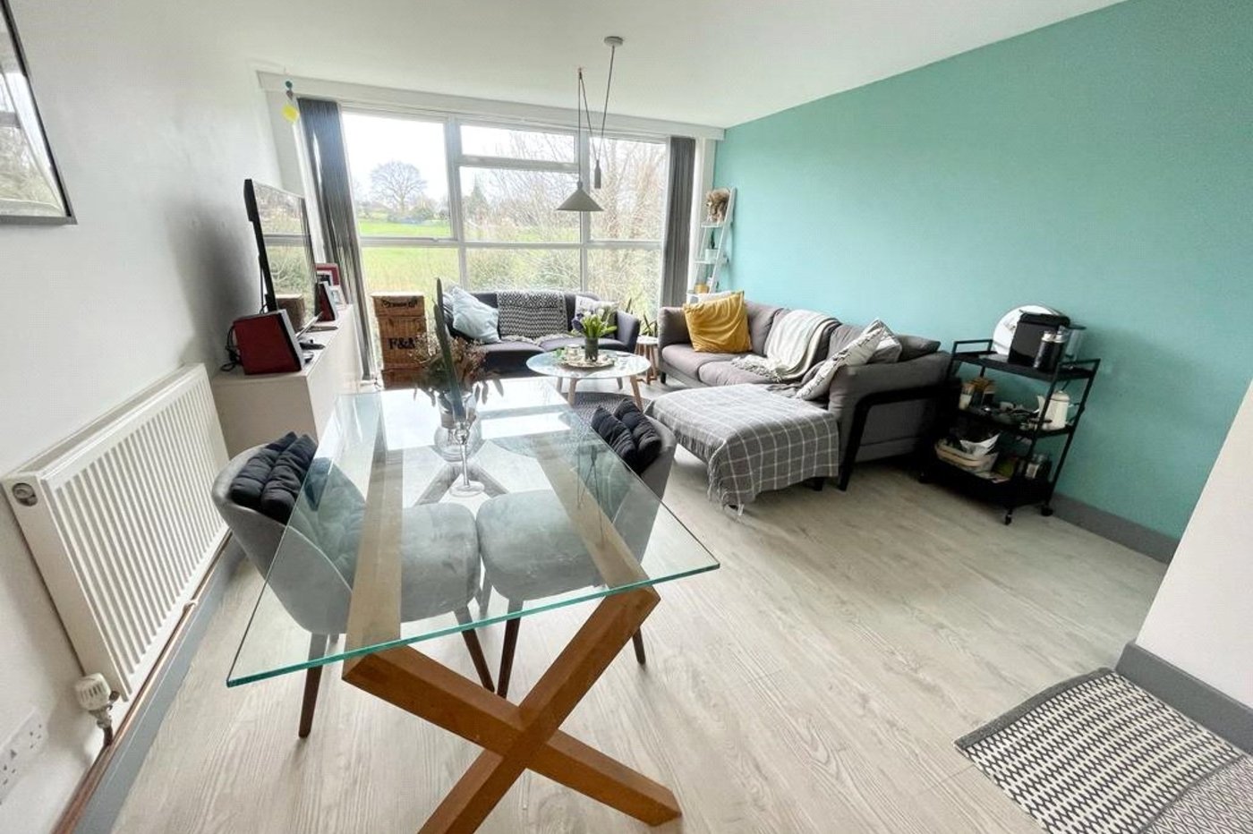 2 bedroom property for sale in Green Street Green | Robinson Jackson