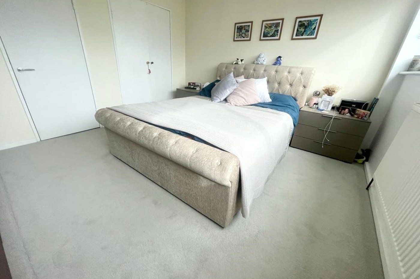 2 bedroom property for sale in Green Street Green | Robinson Jackson