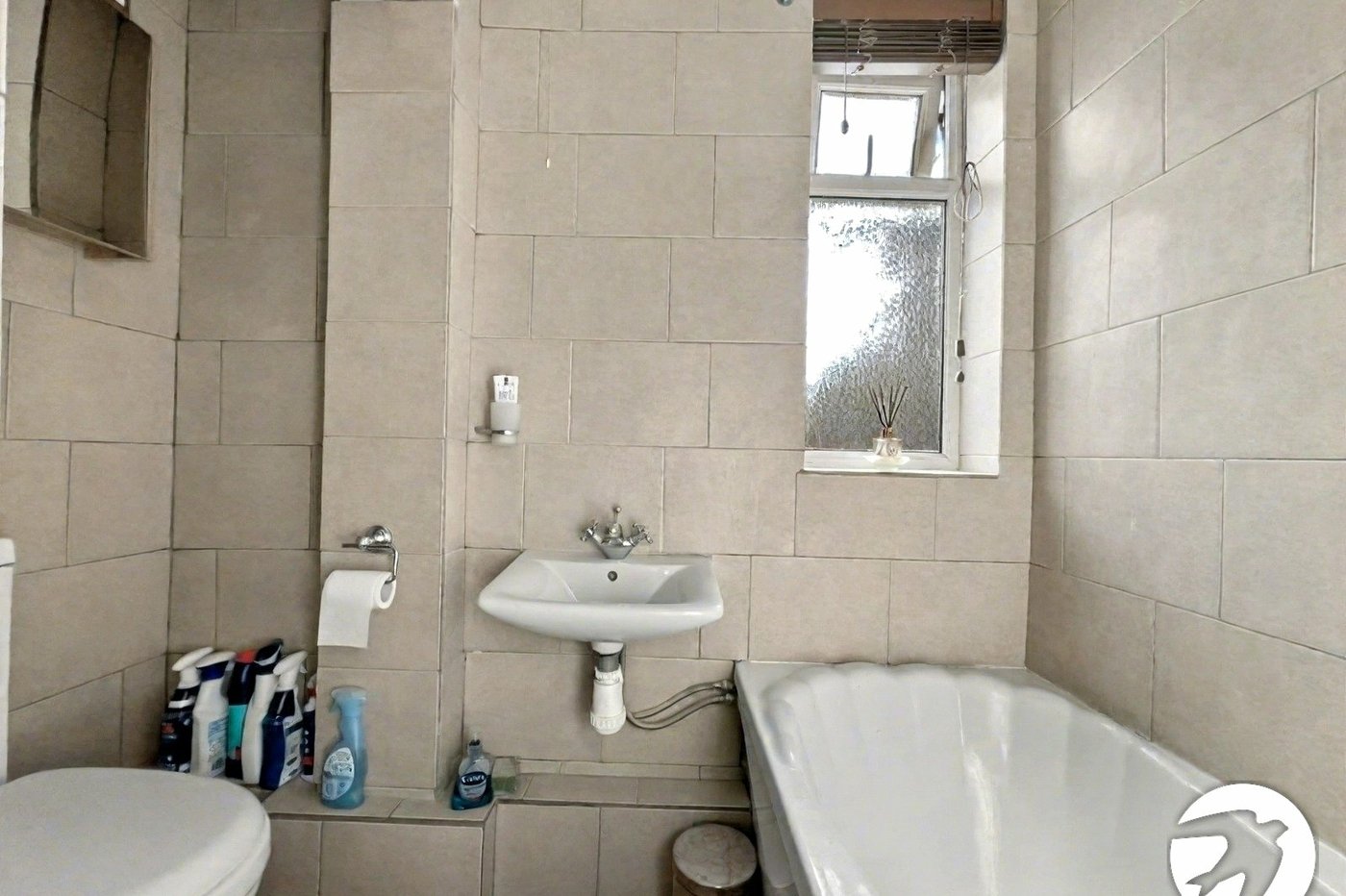 2 bedroom property for sale in Chatham | Robinson Michael & Jackson