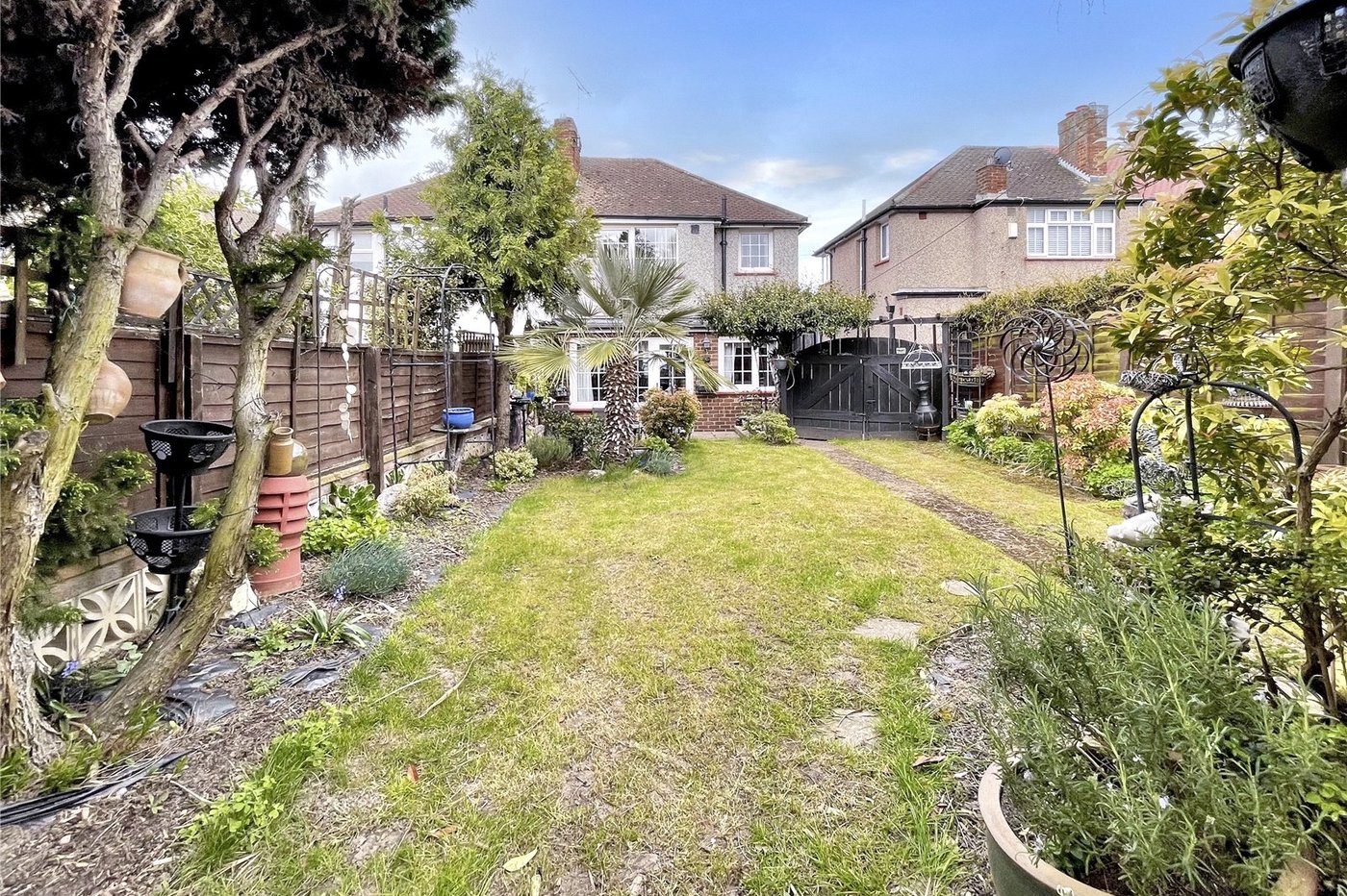 house for sale in Welling, Kent, DA16 Robinson Jackson