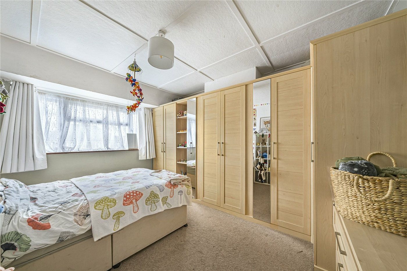 3 bedroom house for sale in Welling | Robinson Jackson