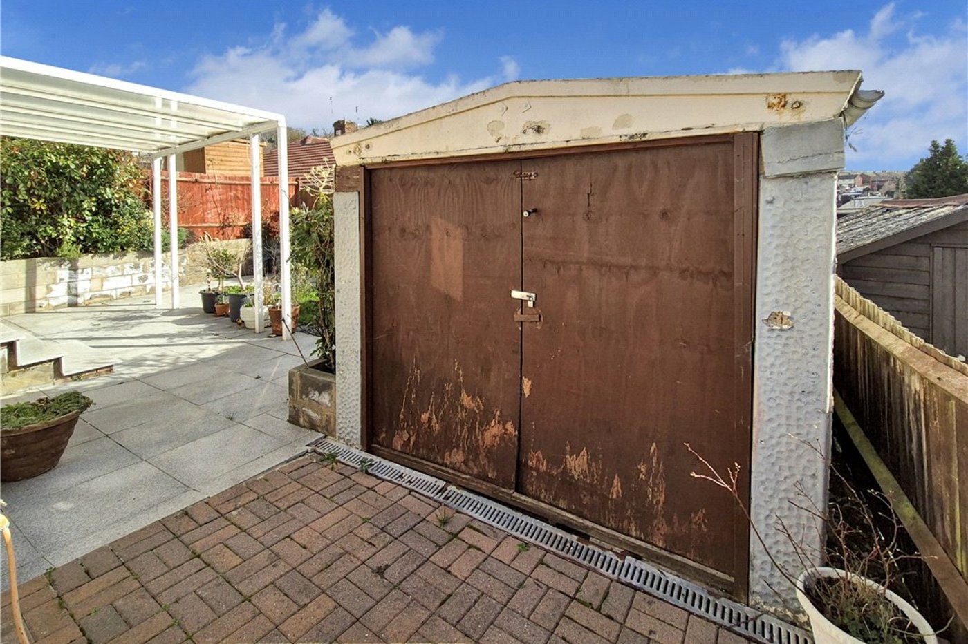 2 bedroom bungalow for sale in St Pauls Cray | Robinson Jackson