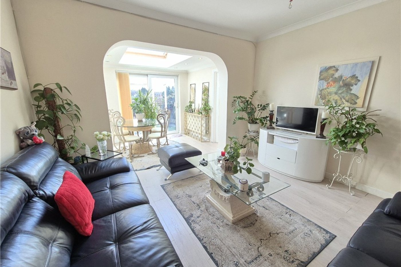 2 bedroom bungalow for sale in St Pauls Cray | Robinson Jackson