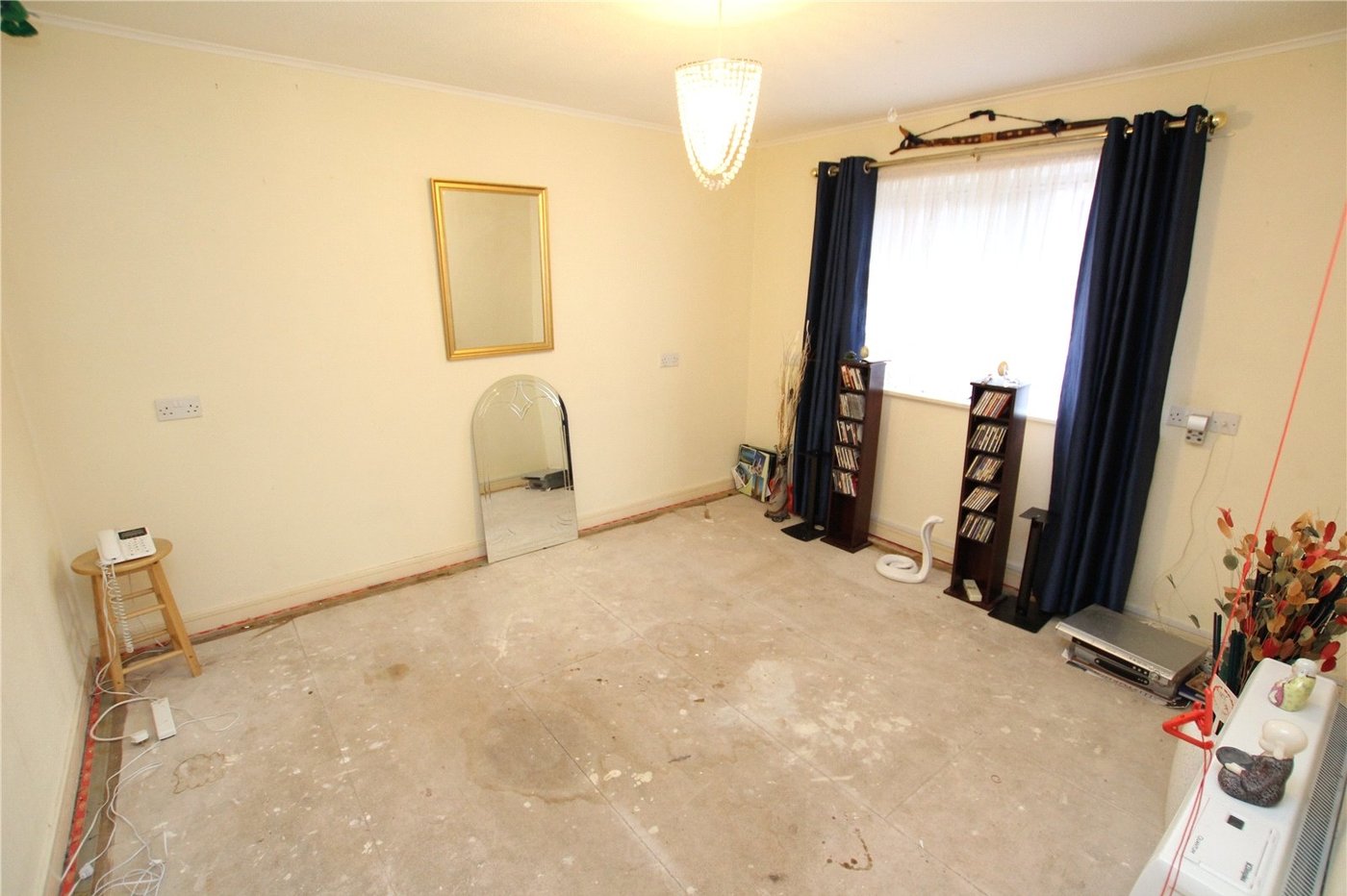 2 bedroom property for sale in Main Road | Robinson Jackson