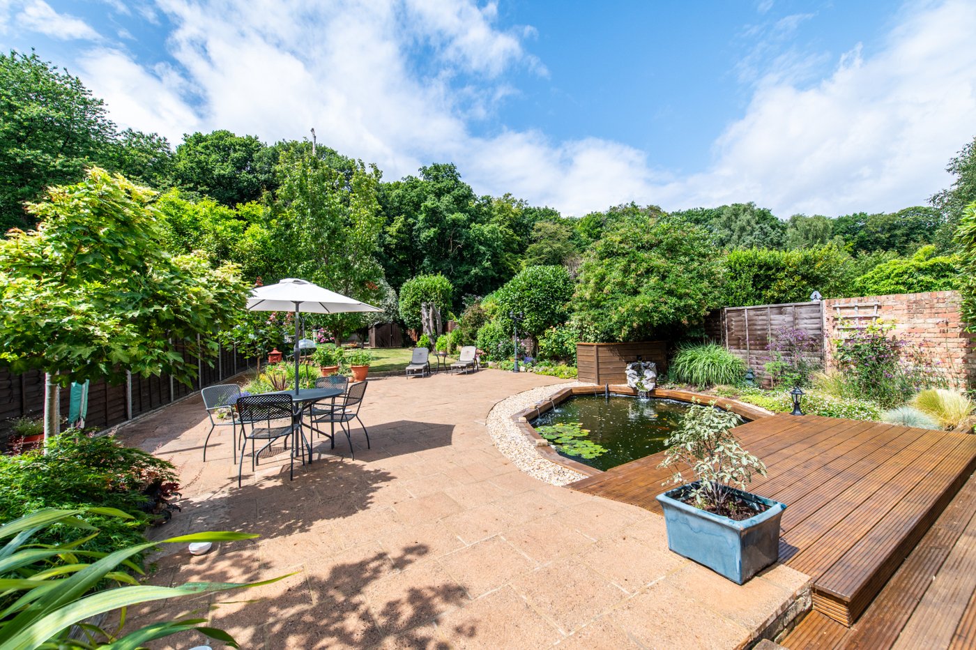 4 bedroom house for sale in Rainham | Robinson Michael & Jackson