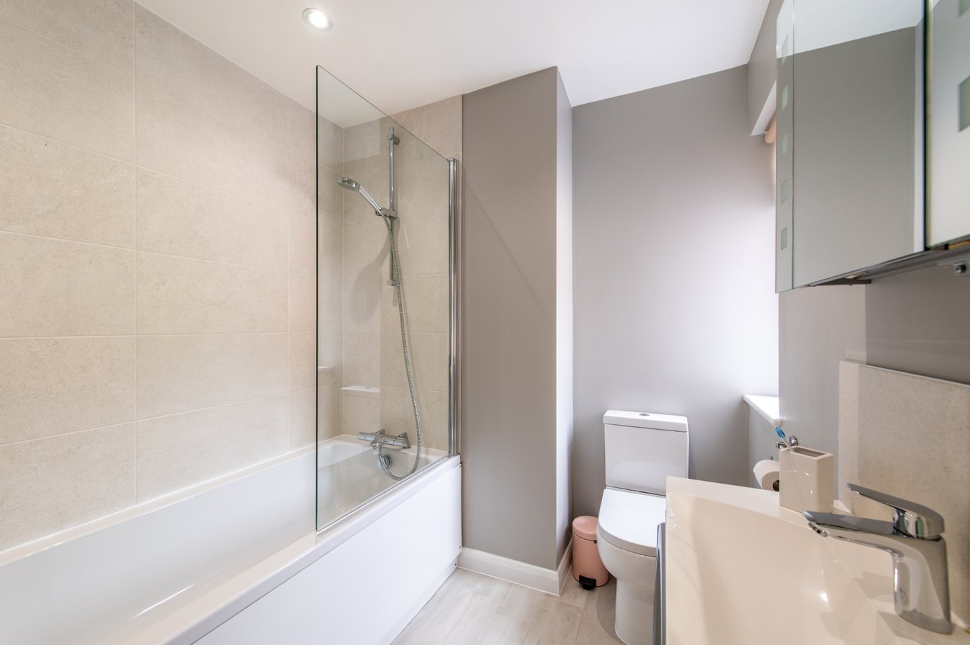 4 bedroom house for sale in Rainham | Robinson Michael & Jackson