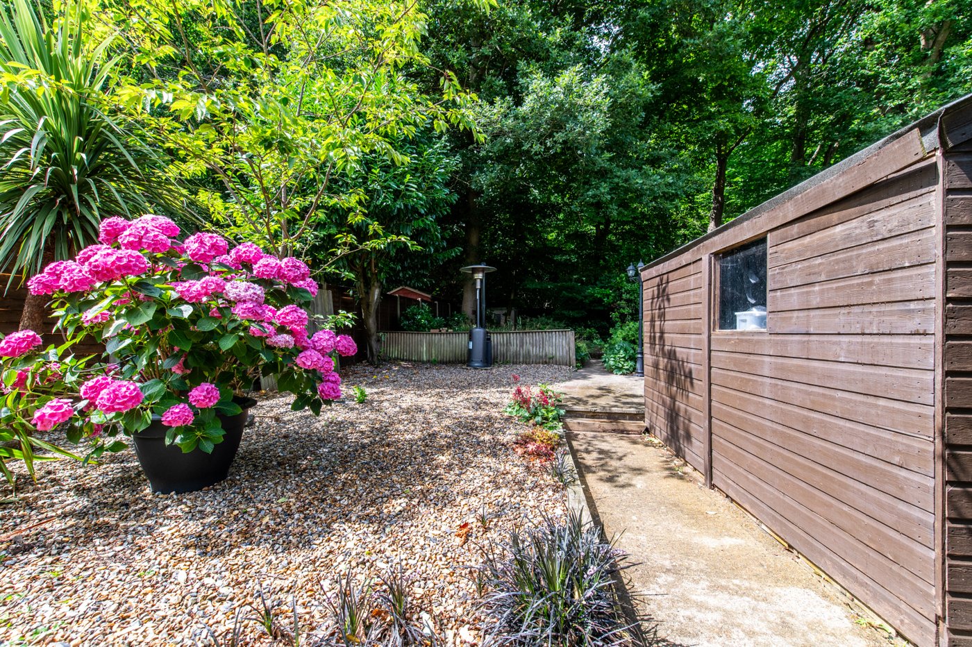 4 bedroom house for sale in Rainham | Robinson Michael & Jackson