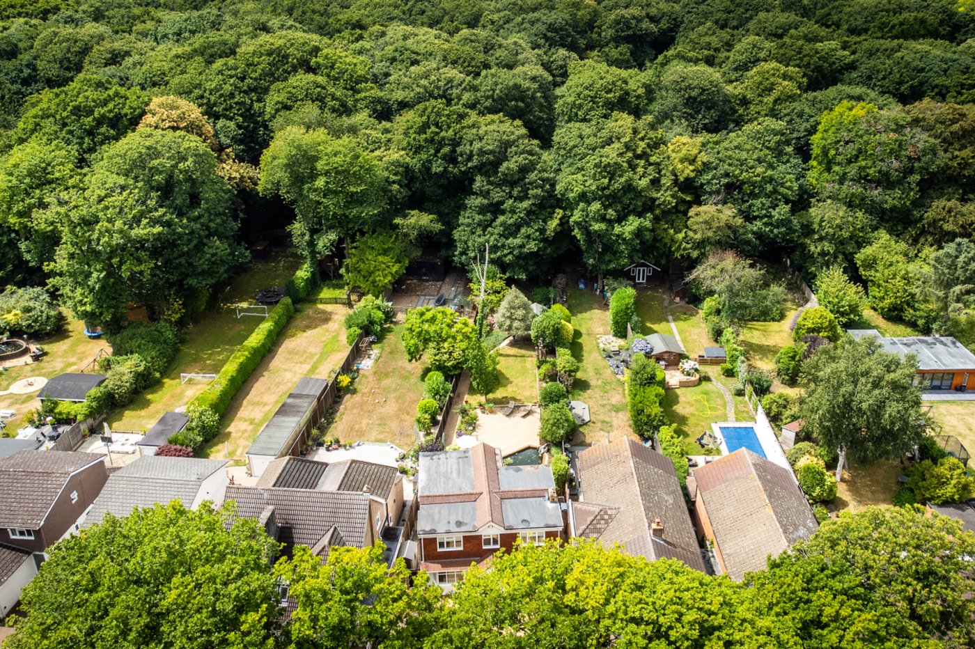 4 bedroom house for sale in Rainham | Robinson Michael & Jackson