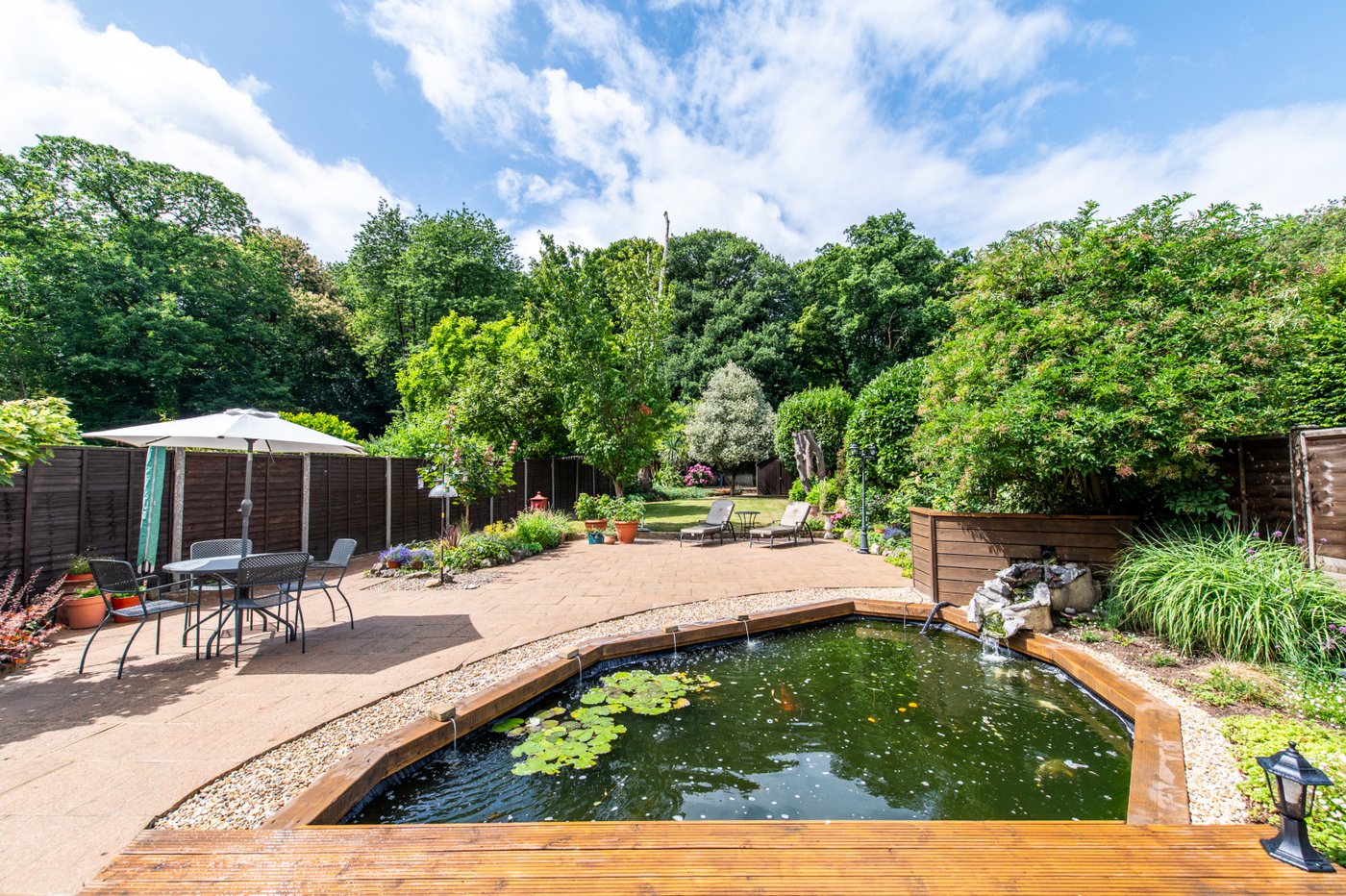 4 bedroom house for sale in Rainham | Robinson Michael & Jackson