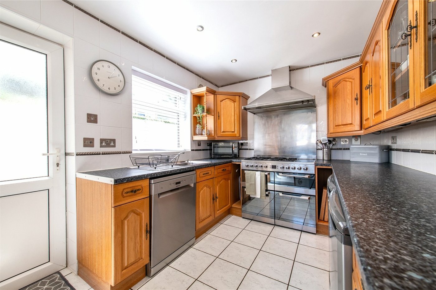 5 bedroom property for sale in Wigmore | Robinson Michael & Jackson