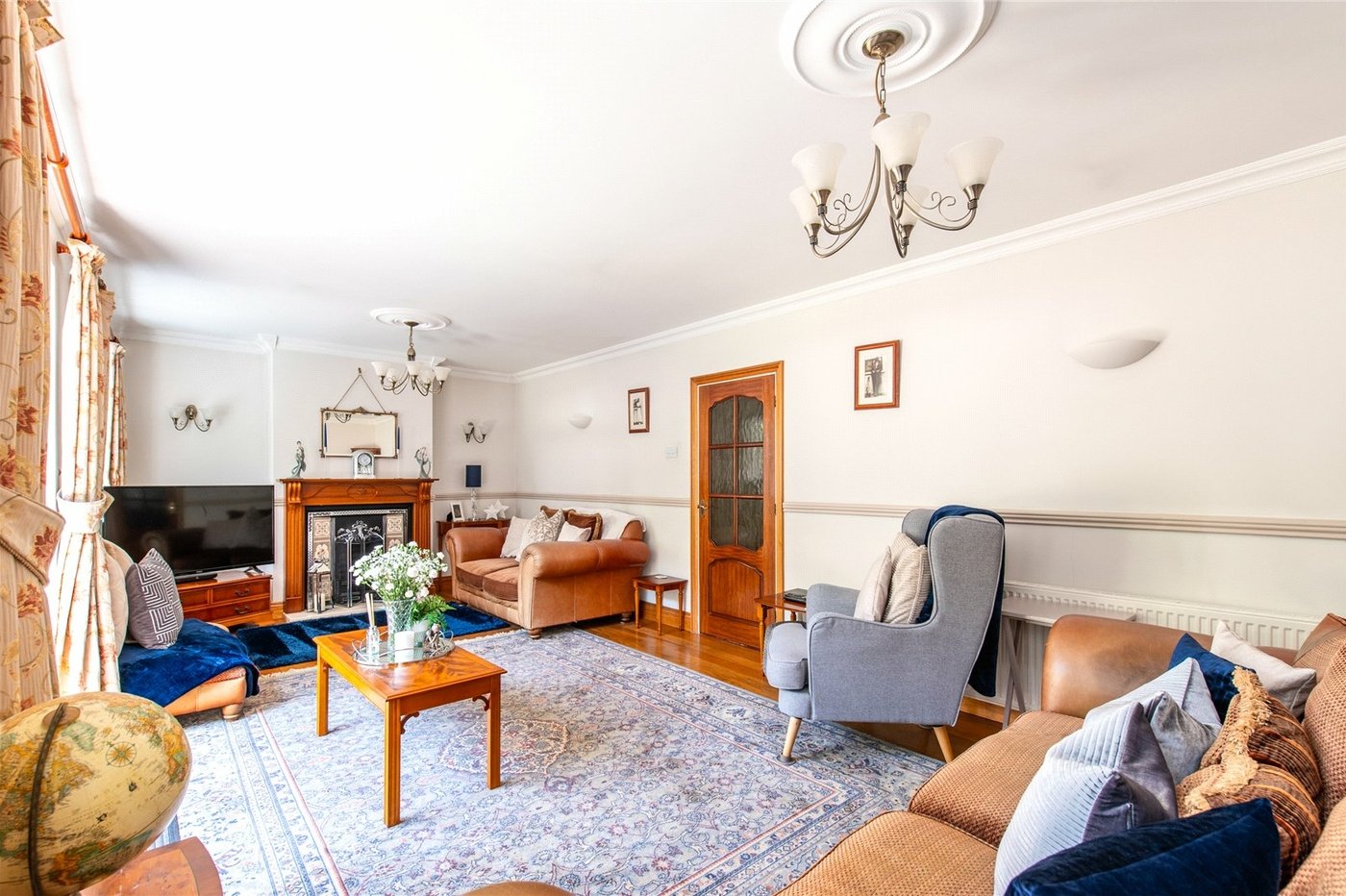 5 bedroom property for sale in Wigmore | Robinson Michael & Jackson