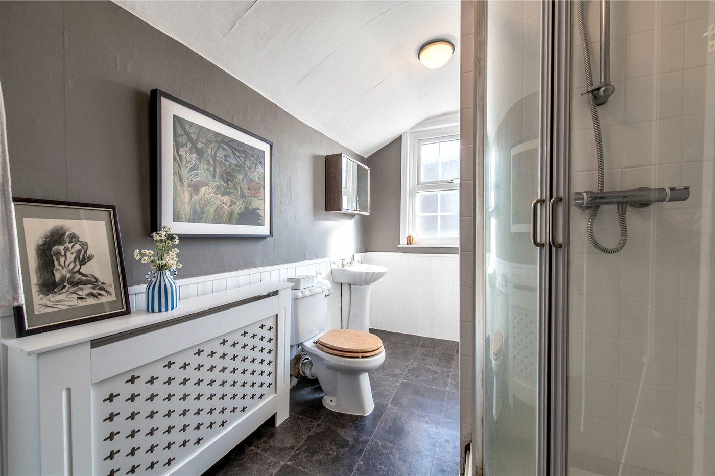 4 bedroom house for sale in Gravesend | Robinson Michael & Jackson