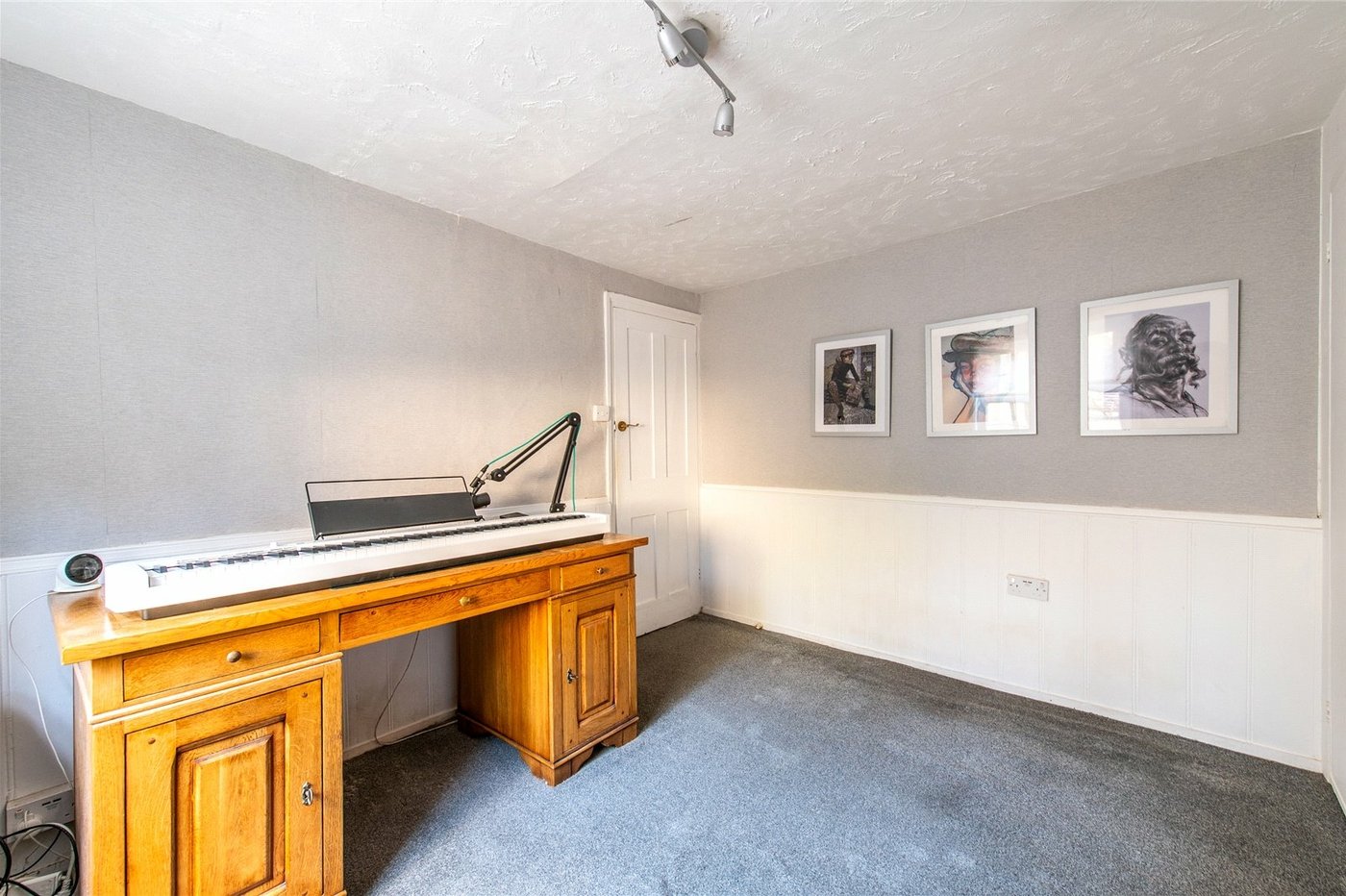 4 bedroom house for sale in Gravesend | Robinson Michael & Jackson