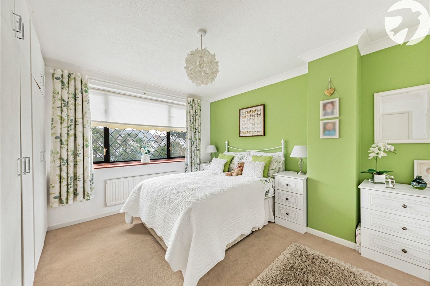 3 bedroom house for sale in Hextable | Robinson Jackson