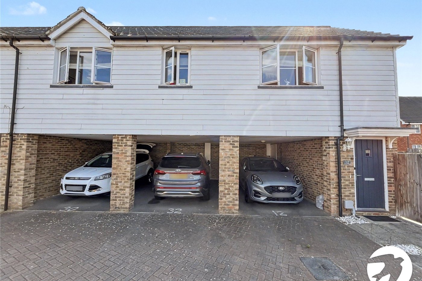 2 bedroom house for sale in Wainscott | Robinson Michael & Jackson