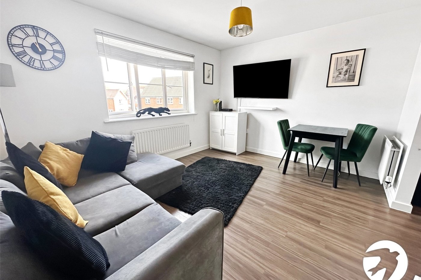 2 bedroom house for sale in Wainscott | Robinson Michael & Jackson