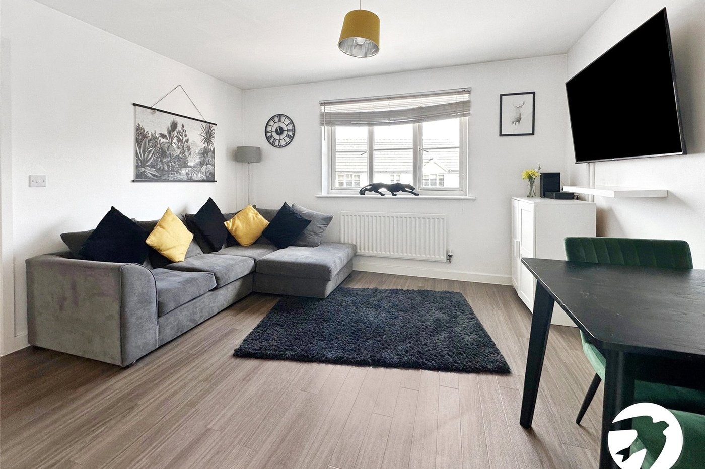 2 bedroom house for sale in Wainscott | Robinson Michael & Jackson