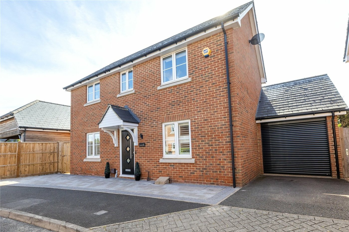 3 bedroom house for sale in Wainscott | Robinson Michael & Jackson