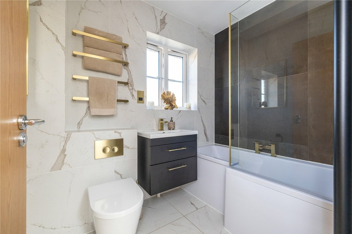 3 bedroom house for sale in Wainscott | Robinson Michael & Jackson