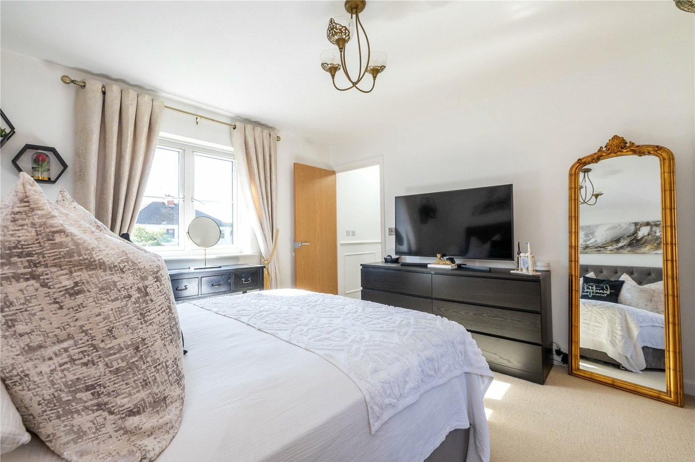 3 bedroom house for sale in Wainscott | Robinson Michael & Jackson