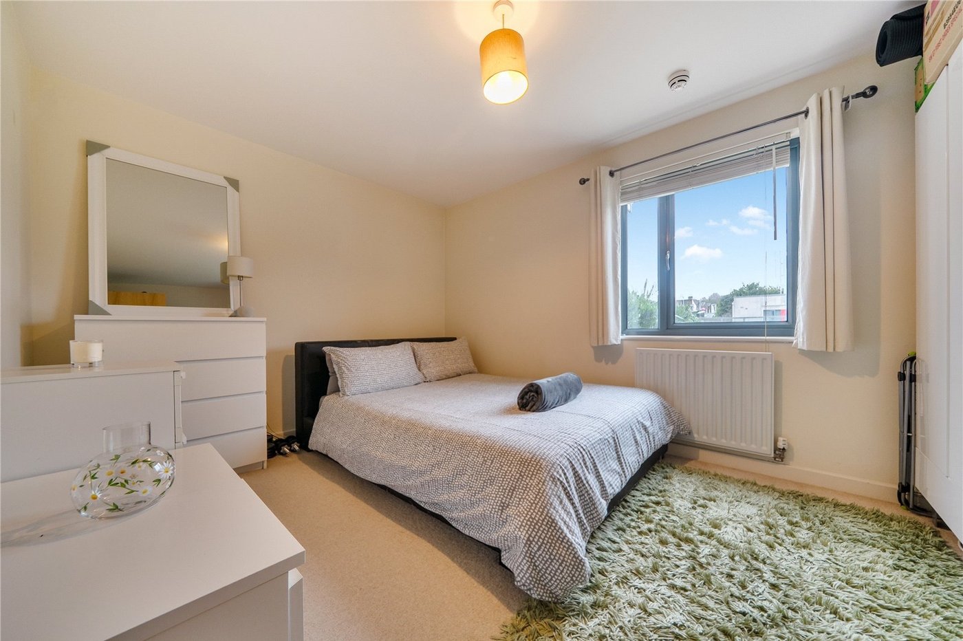 2 bedroom property for sale in West Norwood | Robinson Jackson