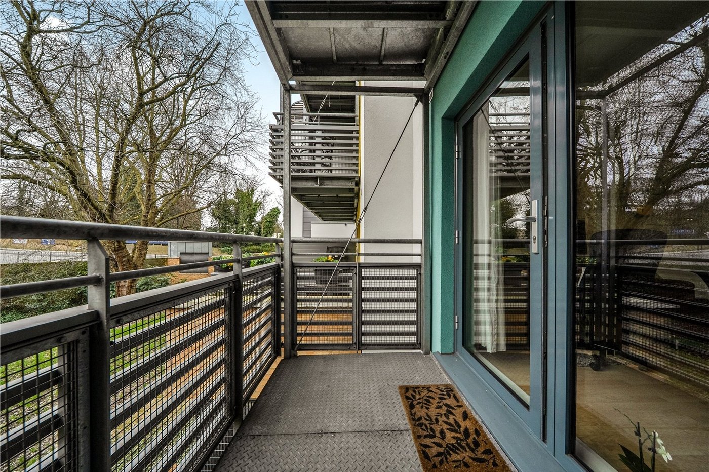 2 bedroom property for sale in West Norwood | Robinson Jackson