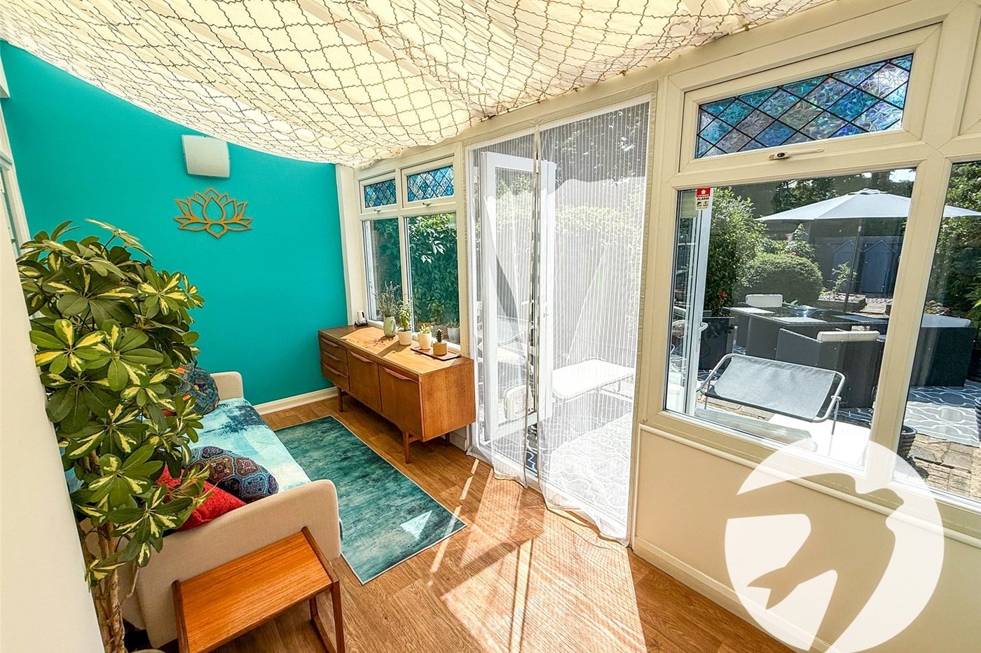 4 bedroom house for sale in London | Robinson Jackson