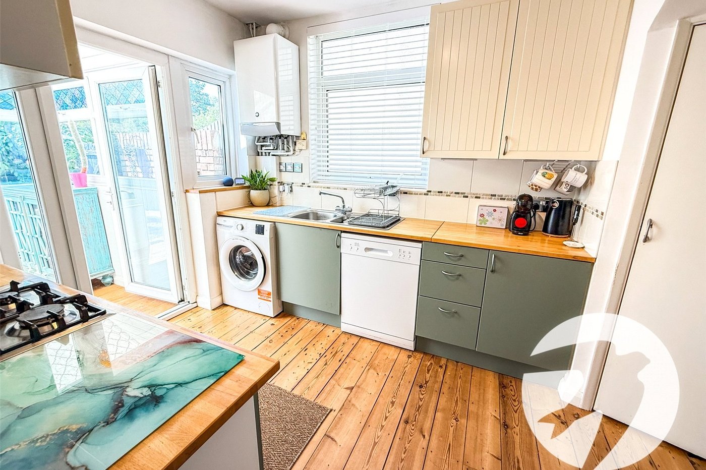 4 bedroom house for sale in London | Robinson Jackson