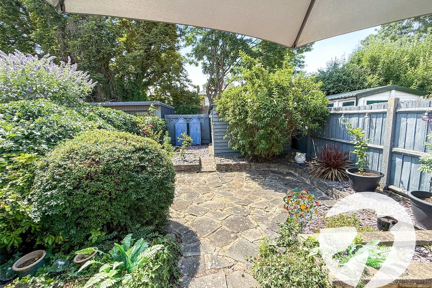 4 bedroom house for sale in London | Robinson Jackson